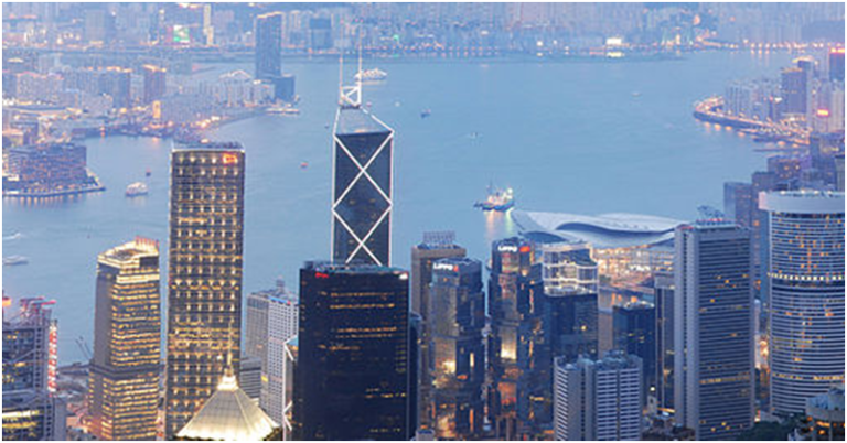 Hong Kong Still Most Popular among Expats, Singapore Starting to Catch Up