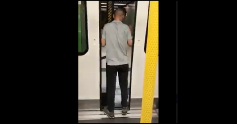[VIDEO] ‘Emotionally Unstable’ Man Draws Flak on Social Media After Kicks MTR Door